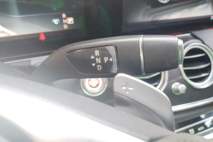 Used Mercedes-Benz E-Class 2017 E 320 L Sport 4MATIC
