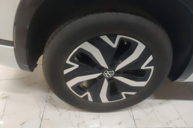 Used Volkswagen Tayron GTE Plug-in Hybrid 2023 280TSI Luxury Plus Advanced Edition
