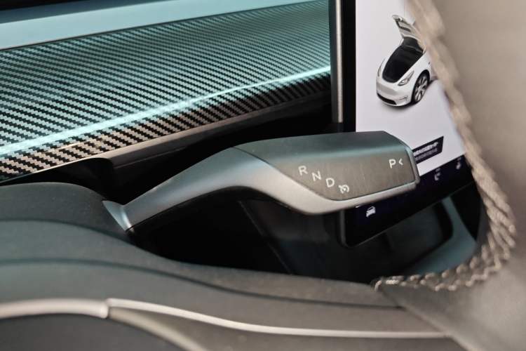 Used Tesla Model Y 2021 Standard Range Rear-Wheel Drive Version
