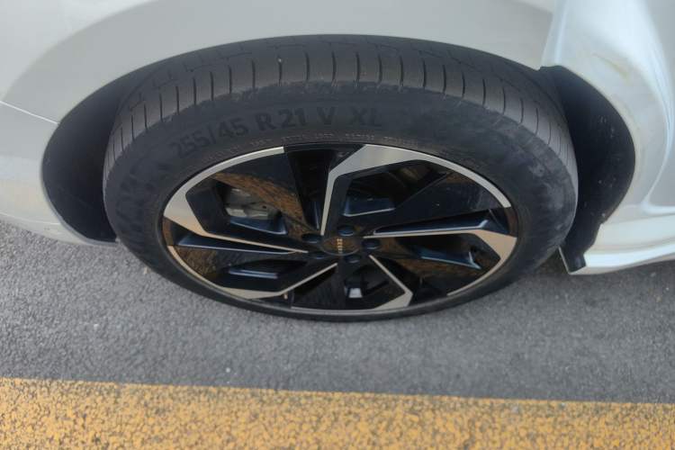 Used Zeekr 001 2021 Ultra-Long Range Single-Motor WE Edition
