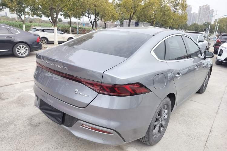 Used BYD Qin PLUS 2024 Honor Edition EV 510KM Leading Model