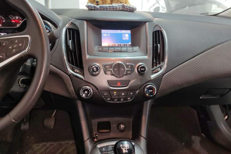 Used Chevrolet Cruze 2015 1.5L Manual Elite Edition