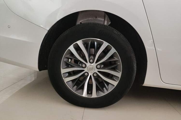 Used Buick GL8 2021 ES Land Cruiser 653T Luxury Edition
