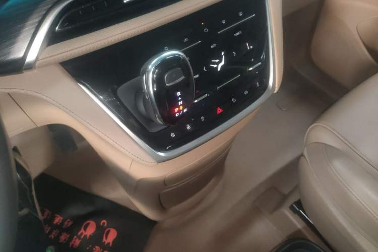 Used Buick GL8 2020 ES Land Cruiser 653T Luxury Edition