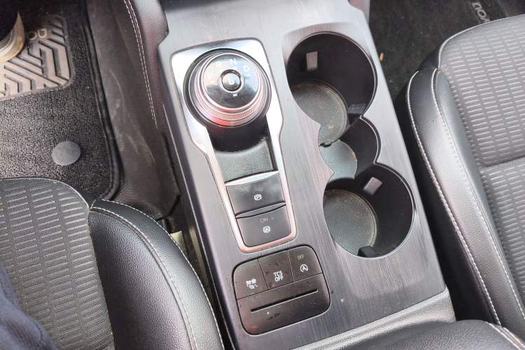 Used Ford Focus 2021 Hatchback EcoBoost 180 Automatic Titanium Edition
