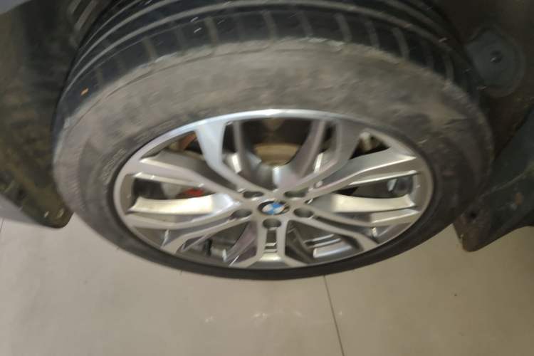 Used BMW X1 2019 sDrive20Li Leading Model
