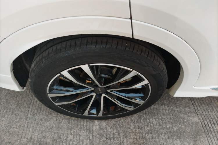 Used JETOUR X70 PLUS 2021 1.6T DCT Pro+ 7-Seater
