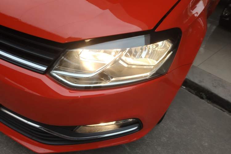 Used Volkswagen Polo 2014 1.6L Automatic Comfort Edition