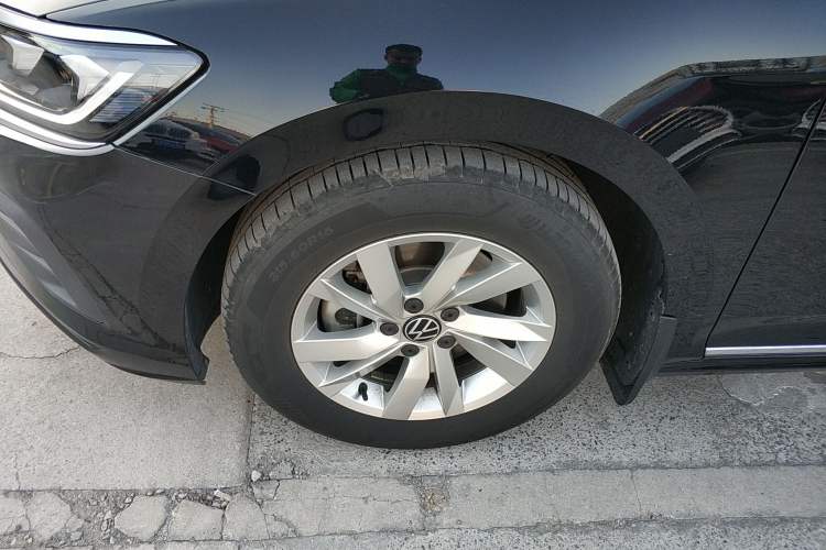 Used Volkswagen Passat 2024 280TSI Business Edition
