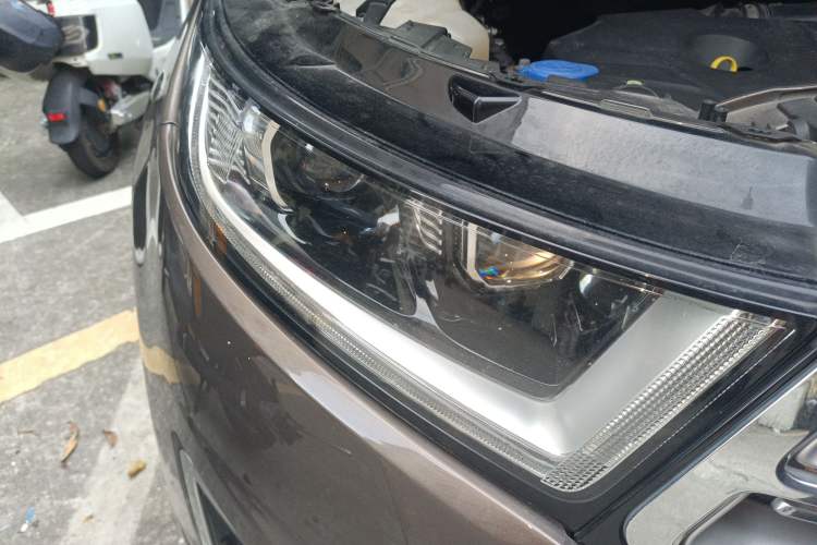 Used Ford Edge 2015 2.0T GTDi 4x4 High-Grade Model
