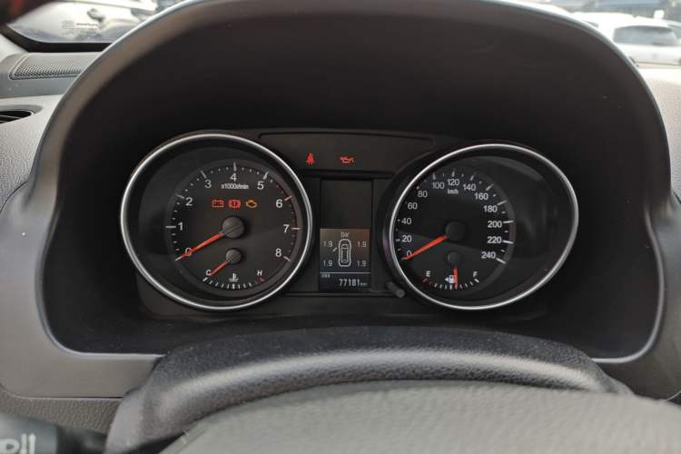 Used Haval H6 2016 Upgraded Model 1.5T Manual Two-Wheel Drive Elite Version
