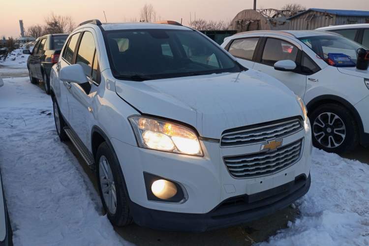 Used Chevrolet Trax 2016 1.4T Manual Two-Wheel Drive Comfort Version with Sunroof
