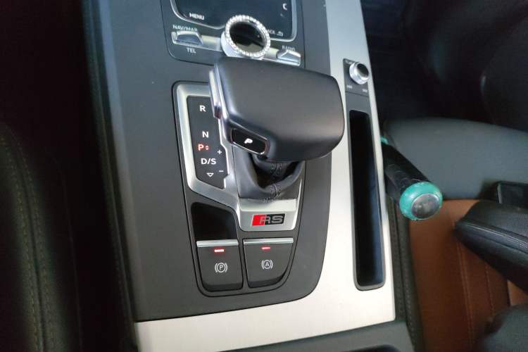 Used Audi Q5L 2020 Updated 40 TFSI Prestige Fashion Edition
