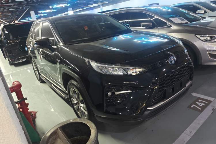 Used Toyota Wildlander 2022 Dual-Engine 2.5L E-CVT Two-Wheel Drive Luxury PLUS Edition
