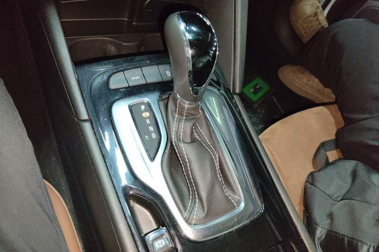 Used Buick Regal 2019 20T Luxury Model China VI Standard
