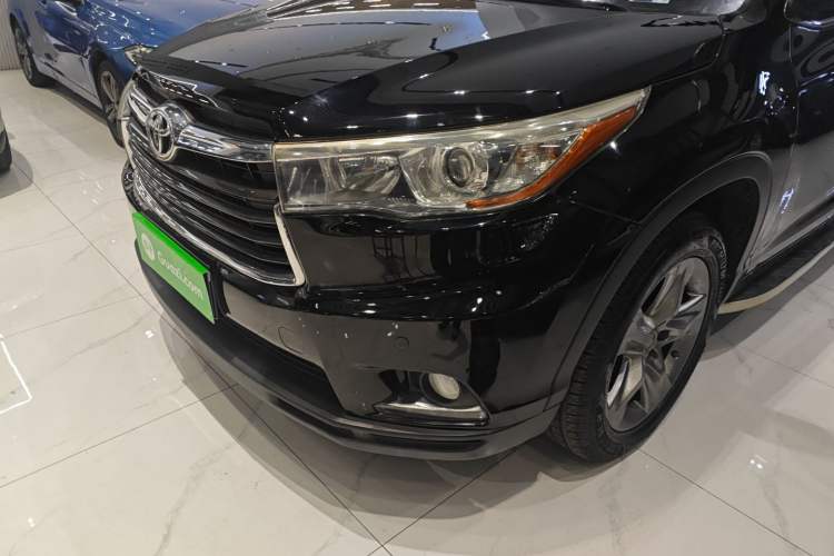 Used Toyota Highlander 2017 2.0T Four-Wheel Drive Luxury Edition 7 Seats