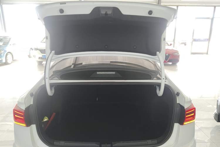 Used Volkswagen Bora 2020 1.5L Automatic Comfort Model
