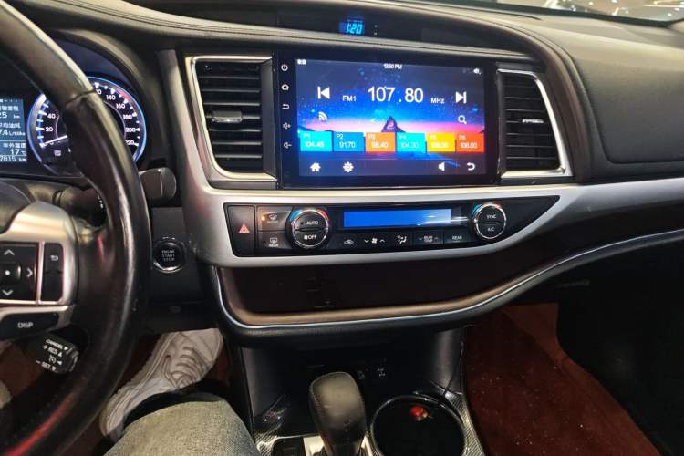 Used Toyota Highlander 2015 2.0T Four-Wheel Drive Luxury Edition 7-Seater