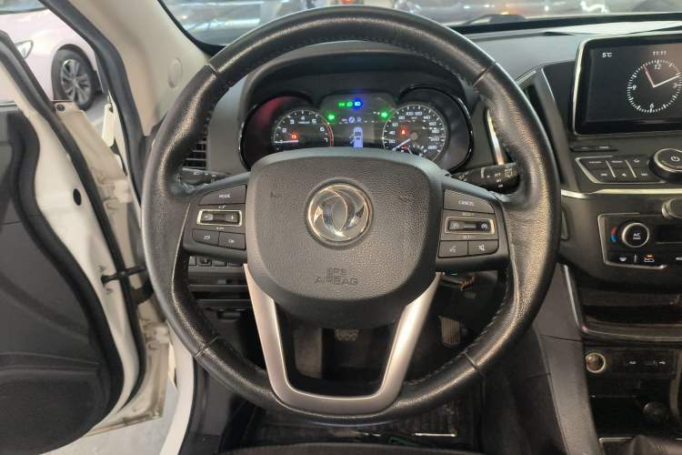 Used Dongfeng Aeolus AX5 2017 1.4T Manual Qushang Model
