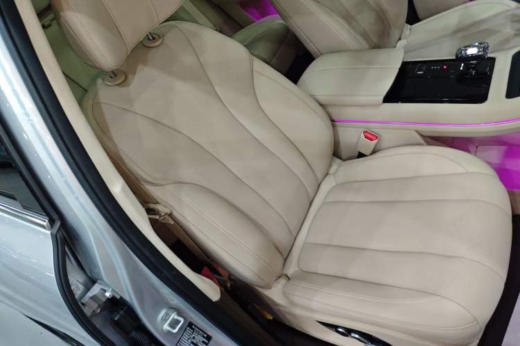 Used Hima AITO M7 2024 1.5T Intelligent Drive 4WD Ultra Version 5 Seats