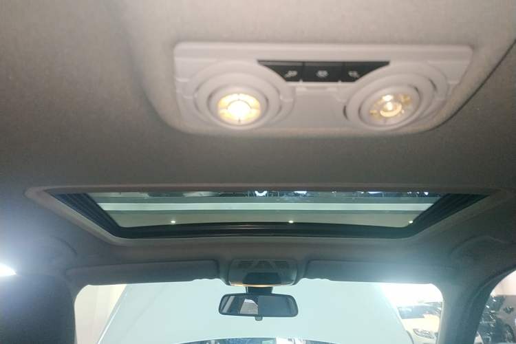 Used BMW 3 Series 2016 320Li Ambition Model
