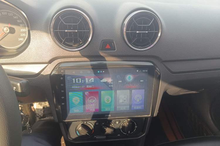 Used Volkswagen Jetta 2019 Dream Edition 1.4L Manual Fashion Version