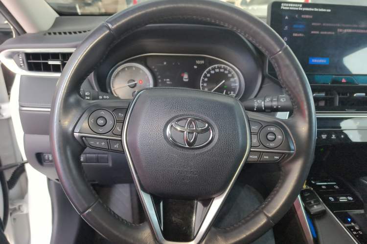 Used Toyota Harrier 2023 2.0L CVT Two-Wheel Drive Deluxe Edition
