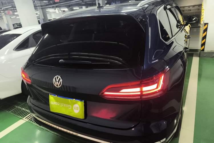 Used Volkswagen Touareg 2019 2.0 TSI Ruiyi Edition China V Standard
