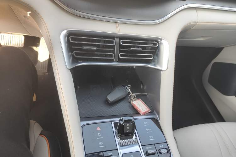 Used BYD Song PLUS New Energy 2023 Champion Edition EV 520KM Prestige Model
