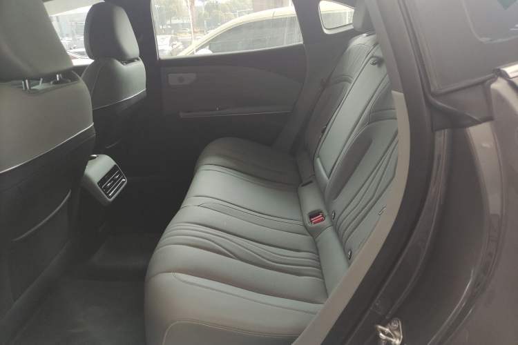 Used Geely Galaxy E8 2024 550 km Range Rear-Drive MAX
