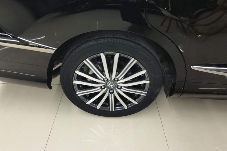 Used Honda Elysion 2022 2.0L eHEV Luxury Edition
