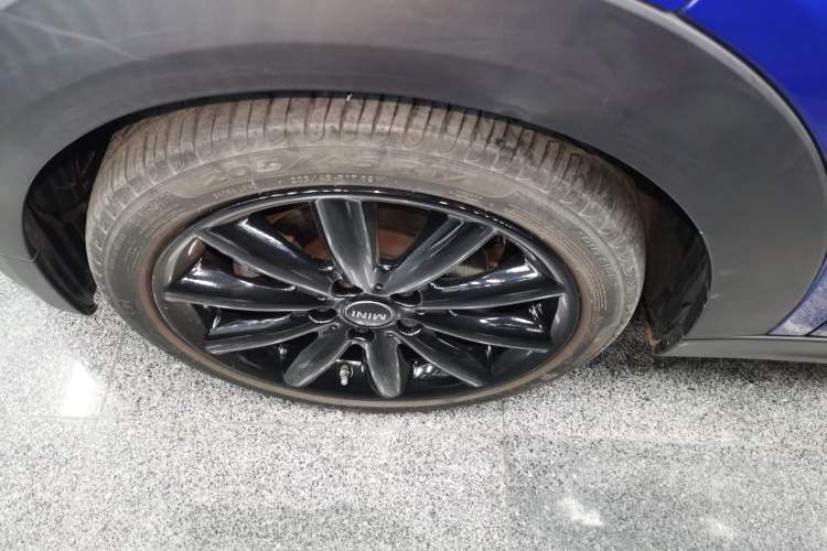 Used MINI MINI 2019 1.5T COOPER Artist Five-Door Edition
