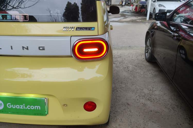 Used Wuling Hongguang MINIEV 2024 3rd Generation 215km Advanced Version