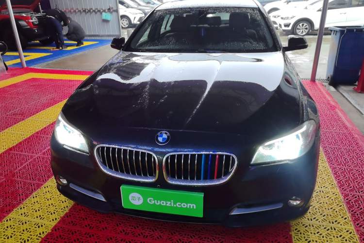 Used BMW 5 Series 2014 520Li Elegant Model
