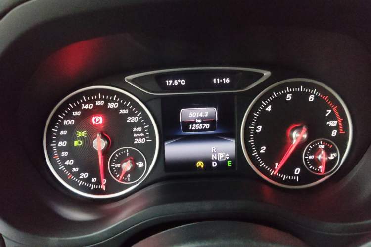 Used Mercedes-Benz B-Class 2015 B 200 Fashion Model
