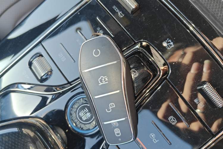 Used BYD Han 2025 EV 605KM Prestige Model