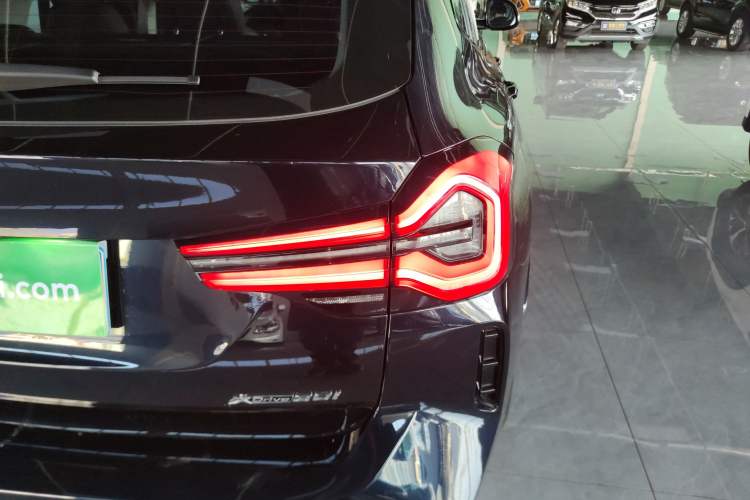 Used BMW X3 2022 Facelift xDrive30i Luxury Edition M Night Edition Package
