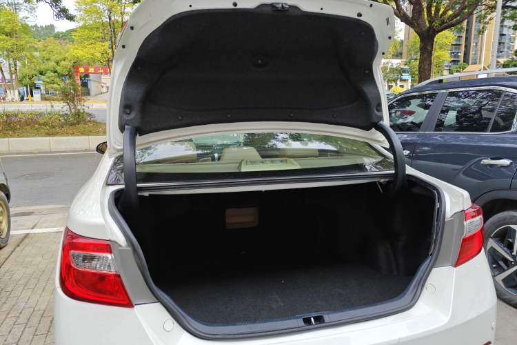 Used Toyota Camry 2013 2.0G Comfort Edition