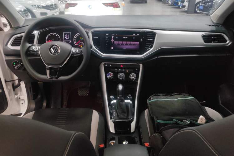 Used Volkswagen T-ROC 2022 280TSI DSG Two-Wheel Drive Elite PLUS