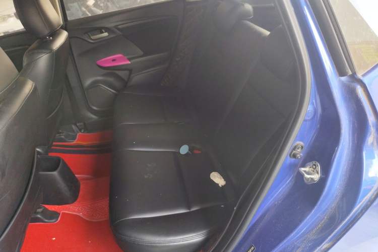 Used Honda Fit 2018 1.5L Manual Comfort Edition