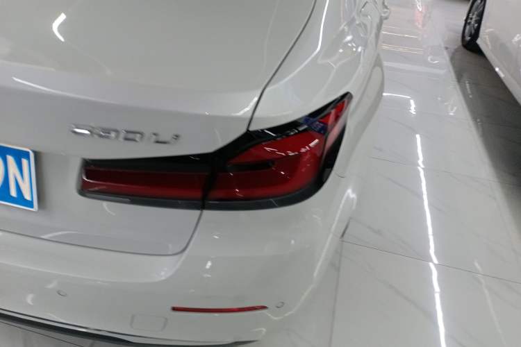 Used BMW 5 Series 2022 530Li Luxury Edition Premium Package