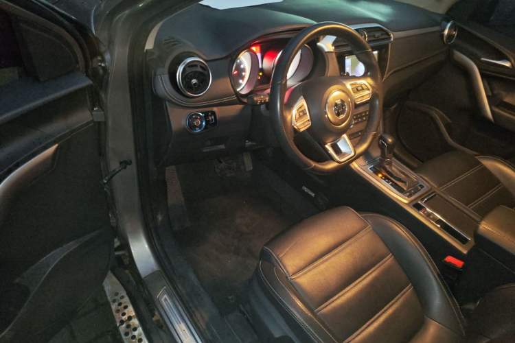 Used MG GS 2017 20T Automatic Luxury Edition
