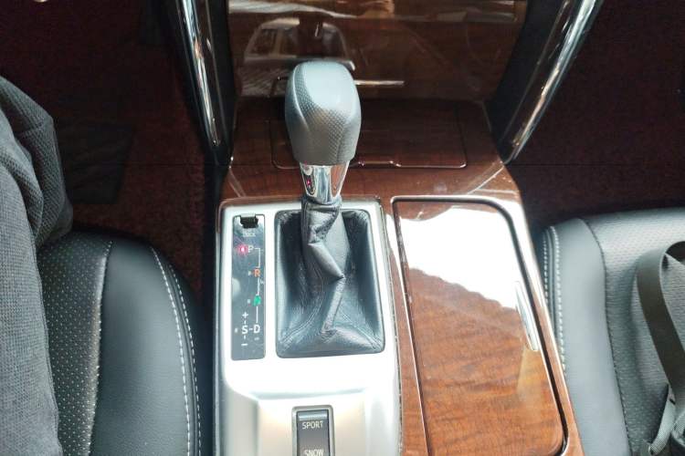 Used Toyota Reiz 2013 2.5S Elite Edition
