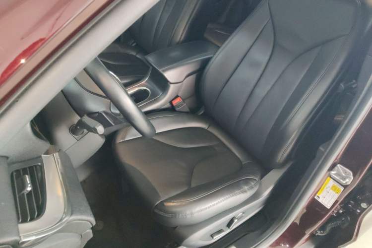 Used Lincoln MKC 2014 2.0T Two-Wheel Drive Deluxe Edition