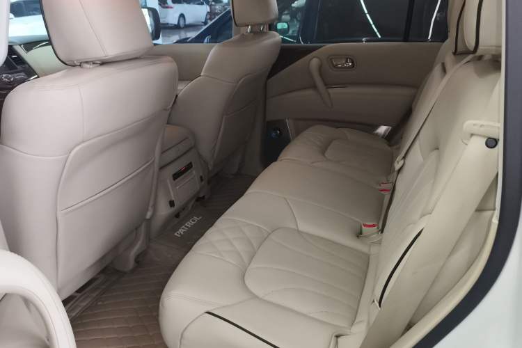 Used Nissan Patrol 2017 4.0L XE Middle East Version
