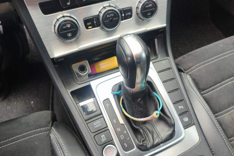 Used Volkswagen FAW-Volkswagen CC 2016 1.8TSI Luxury Model