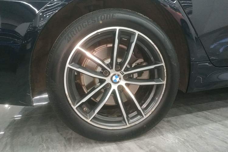 Used BMW 5 Series 2022 Restyled 525Li M Sport Package
