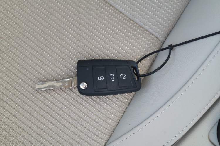 Used Skoda Octavia 2015 1.6L Automatic Yijie Edition
