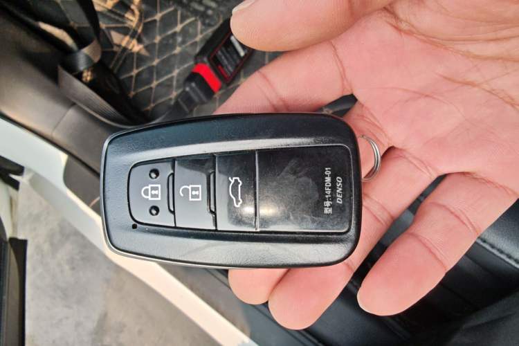 Used Toyota Avalon 2023 2.0L Premium Edition
