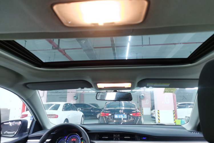 Used Toyota Levin 2014 1.6G CVT Elite Edition
